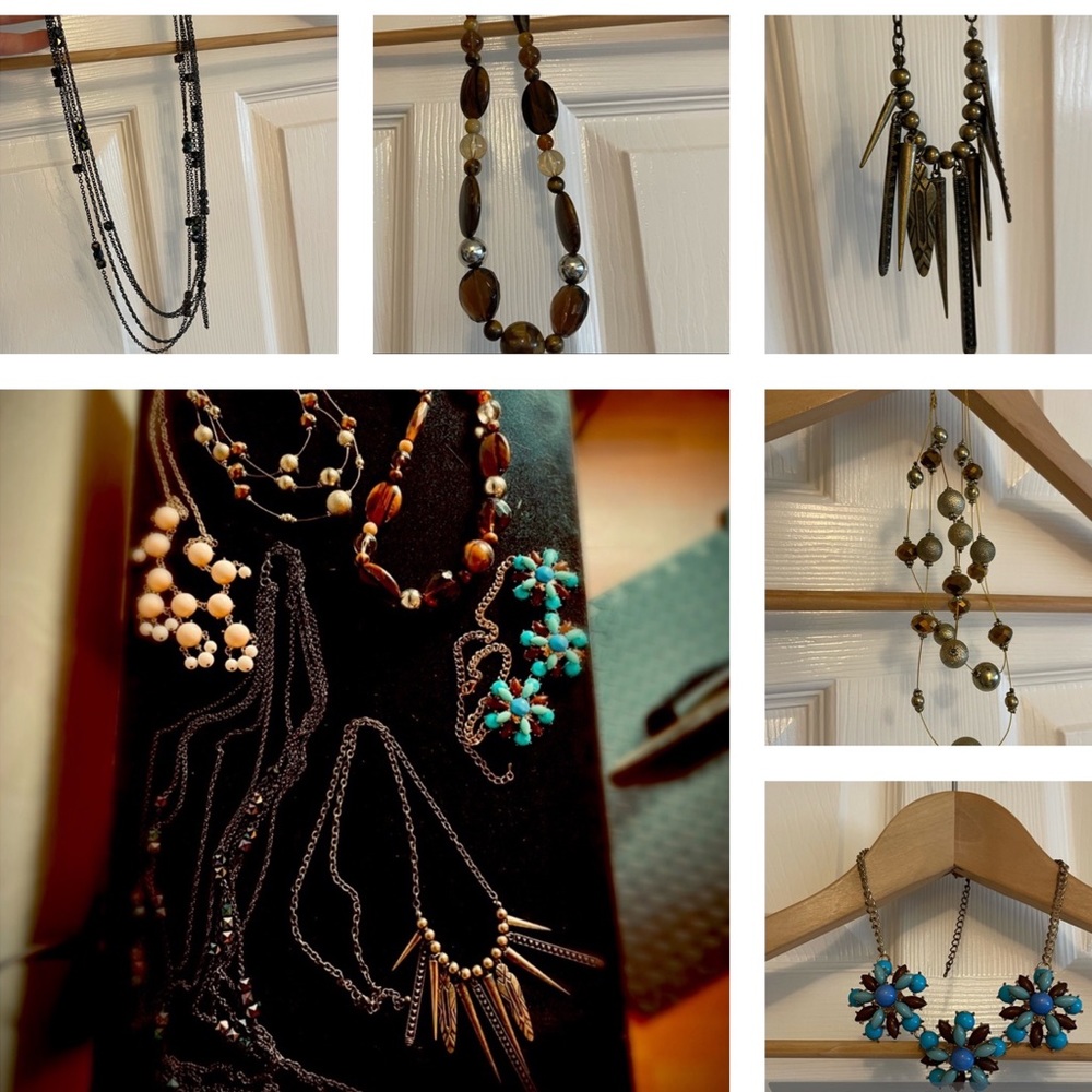 SOLD Bundle of assorted accent statement necklaces